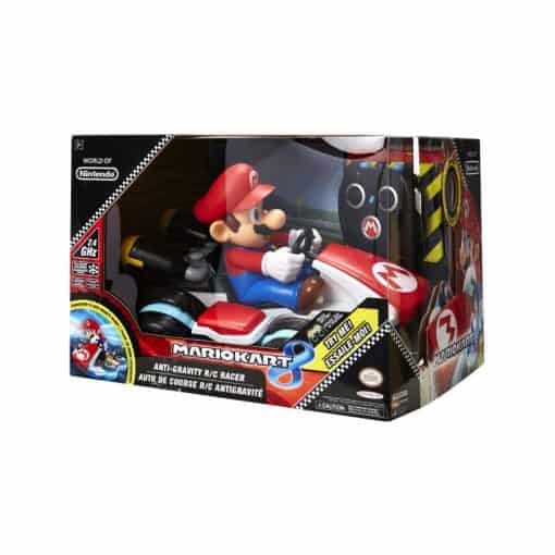 מכונית על שלט הרשמית של המשחק mariokart deluxe 8  של נינטנדו